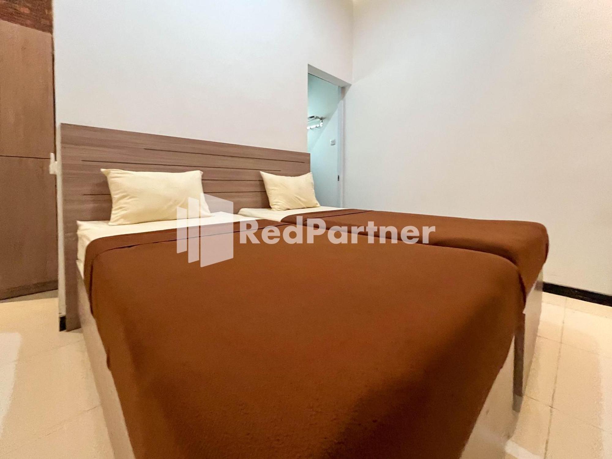 Griya Borobudur Malang Syariah Redpartner Blimbing  Bagian luar foto
