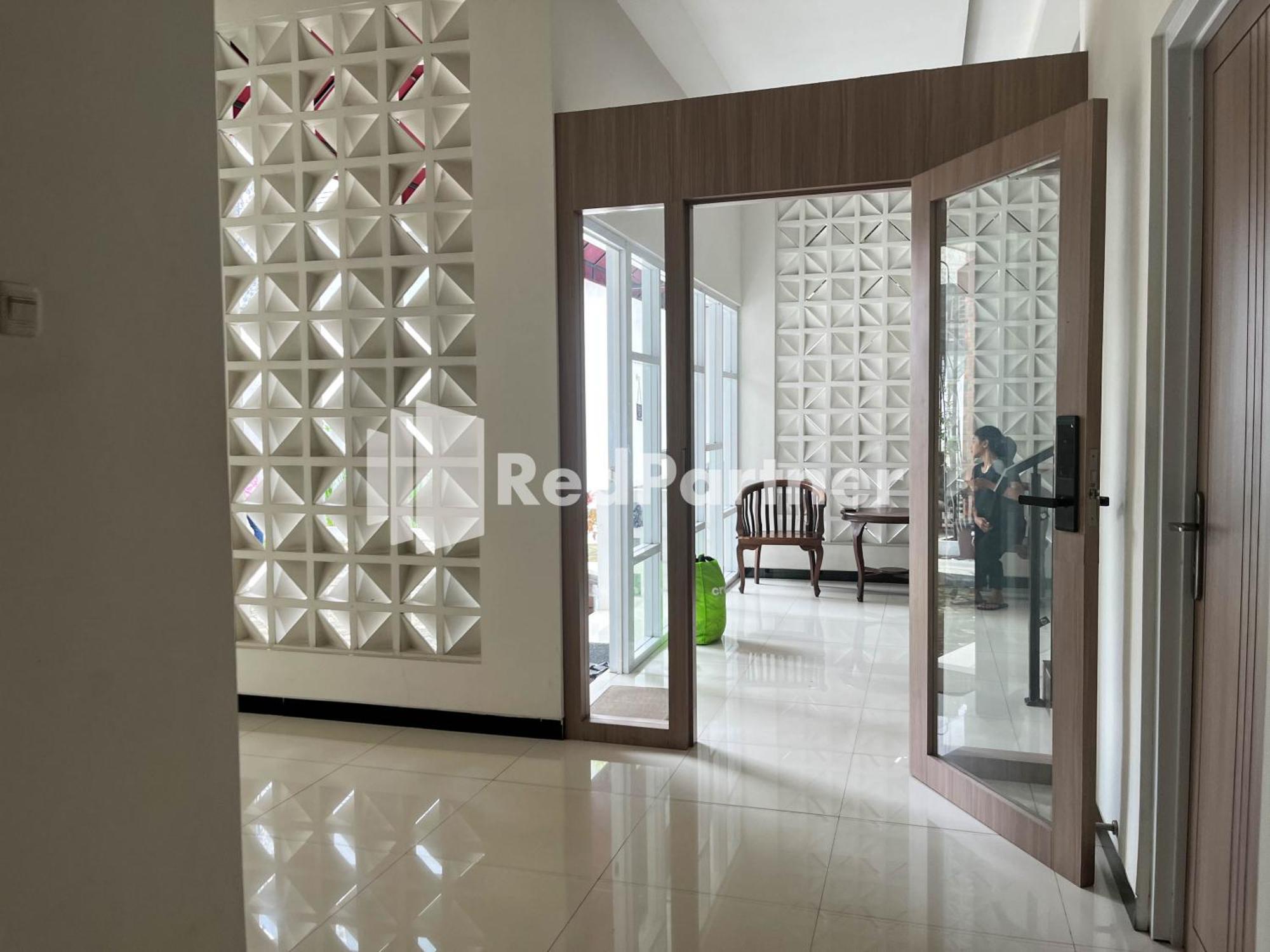 Griya Borobudur Malang Syariah Redpartner Blimbing  Bagian luar foto