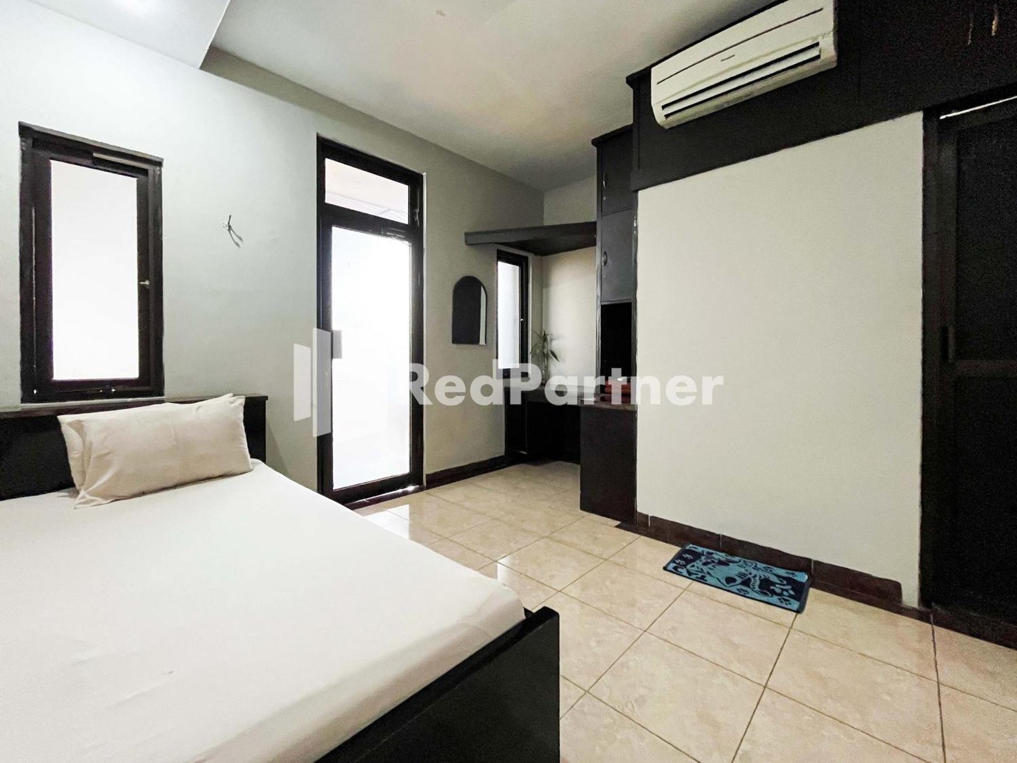 Griya Borobudur Malang Syariah Redpartner Blimbing  Bagian luar foto