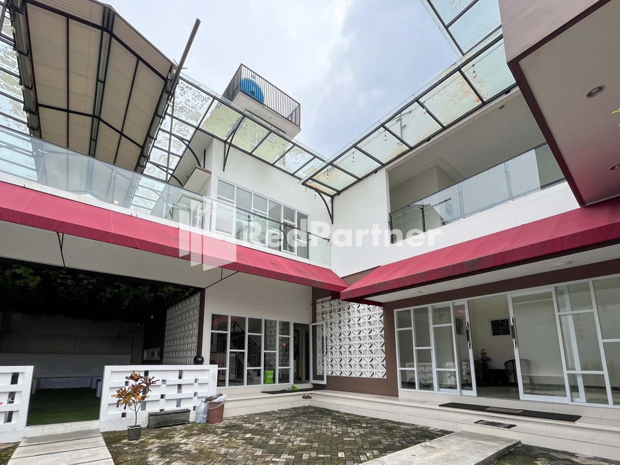 Griya Borobudur Malang Syariah Redpartner Blimbing  Bagian luar foto